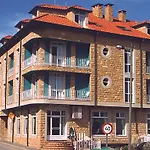 Aguila Real Hotel