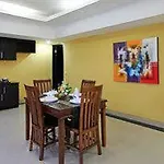Aguila Real 3*