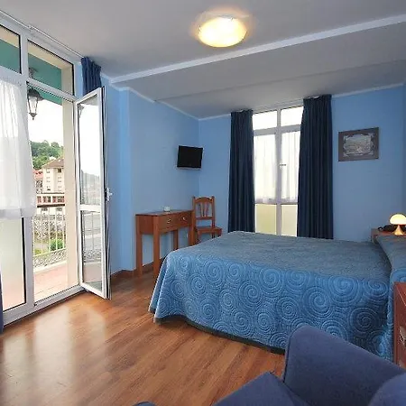 Hotell Aguila Real Onís