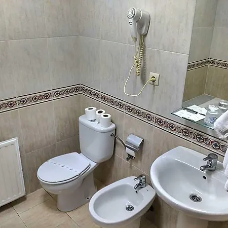 águila Real Hotel Onís
