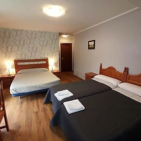 águila Real Hotel Onís