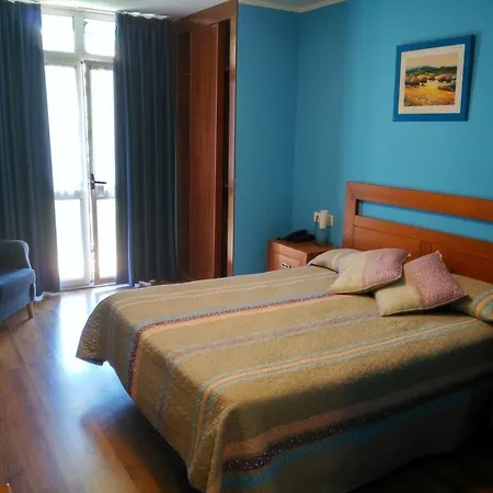 Hotell Aguila Real 3*