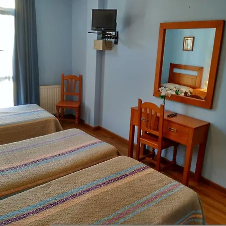 Hotell Aguila Real 3*