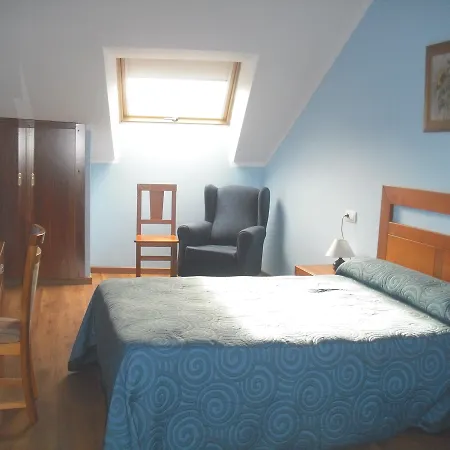 Aguila Real Hotell 3*