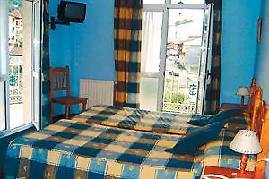 Hotell Aguila Real 3*
