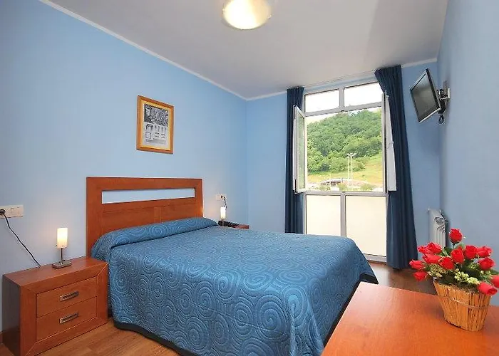 águila Real Hotel 3*