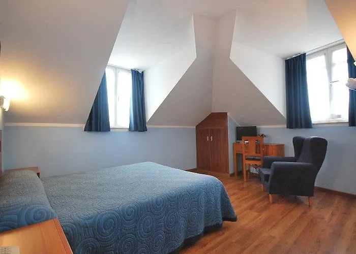 águila Real 3* Onís