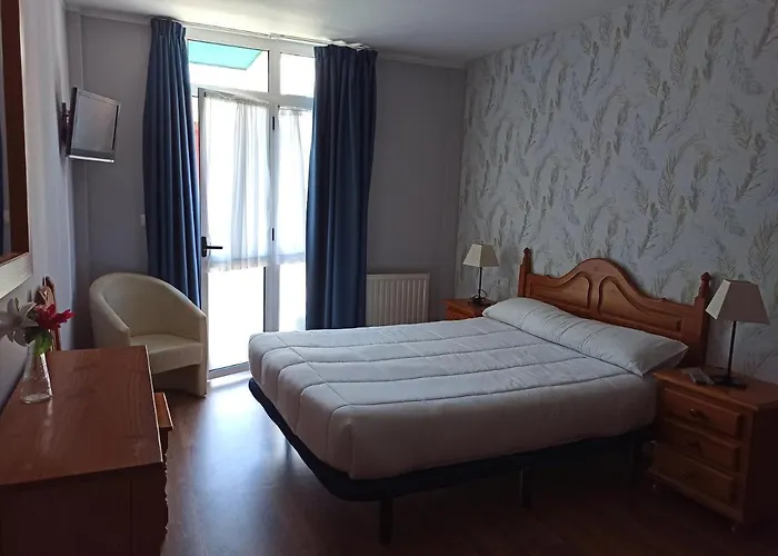 águila Real Hotel Onís