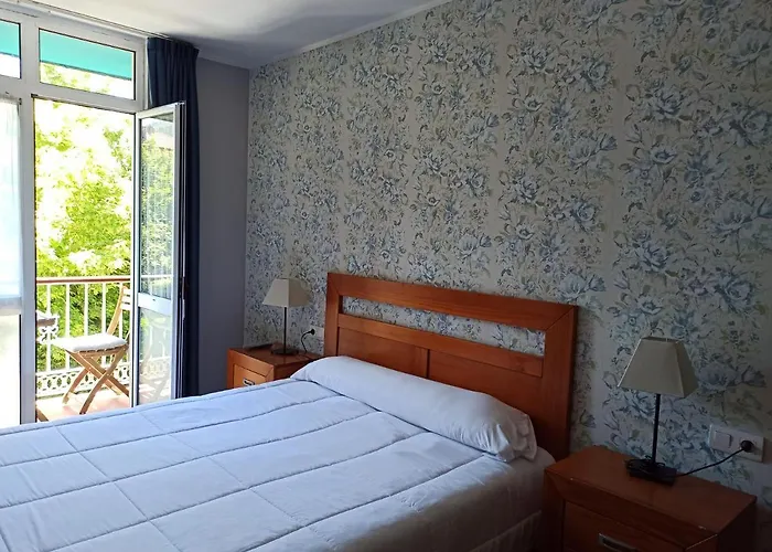 águila Real 3* Onís